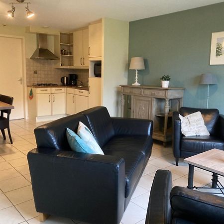 Accommodatie In Herbouwde Boerenschuur Koestal Ретранчемент Екстериор снимка